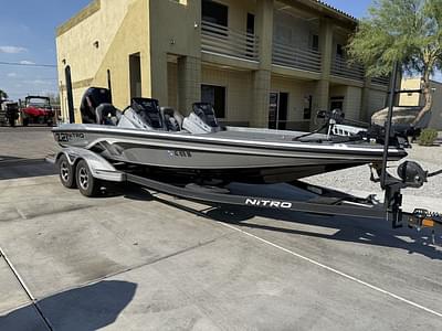 BOATZON | Tracker Marine Nitro Z21 XL 2022