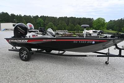 BOATZON | Tracker Marine Pro Team 195 TXW 2016 BOATZON | Tracker Marine Pro Team 195 TXW 2016