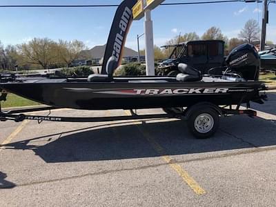 BOATZON | 2025 Tracker PF 17 BOATZON | 2025 Tracker PF 17
