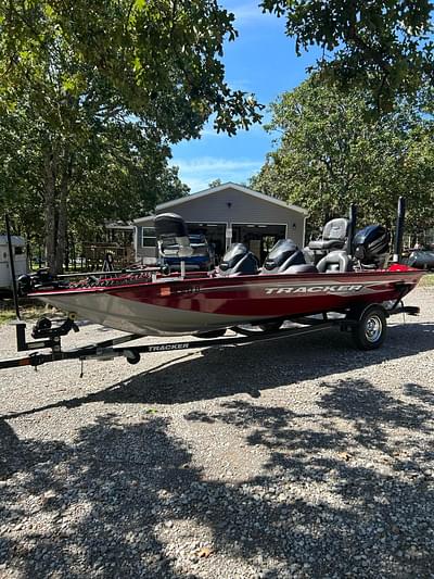 BOATZON | 2019 Tracker Pro Team 175 TXW Tournament Edition