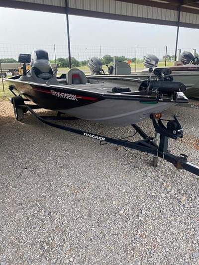 BOATZON | Tracker Pro Team 195 TXW 2017 BOATZON | Tracker Pro Team 195 TXW 2017