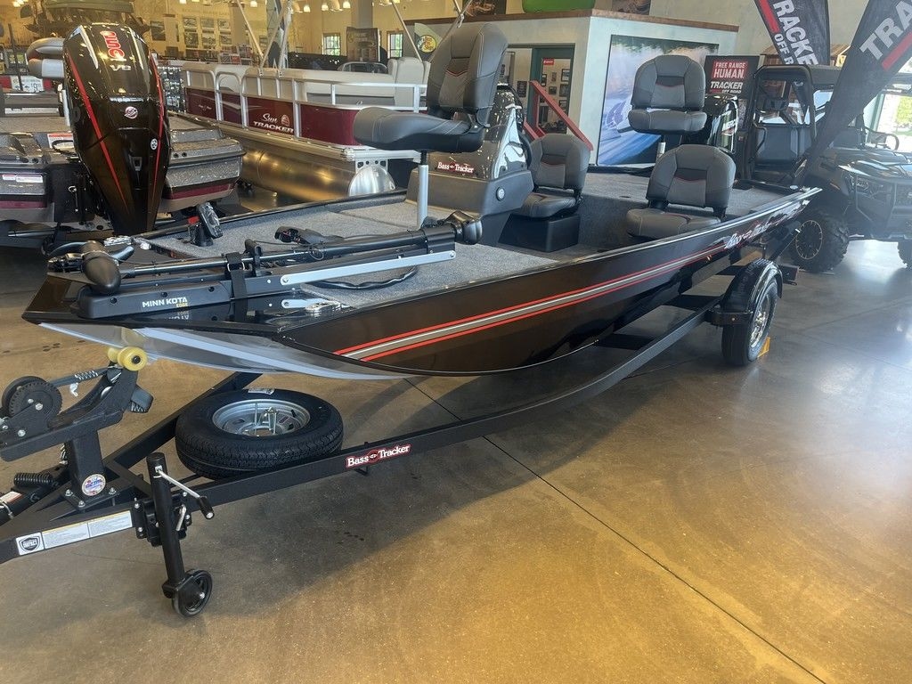 2026 Tracker® Boats Bass Tracker Classic XL - Sold Boat