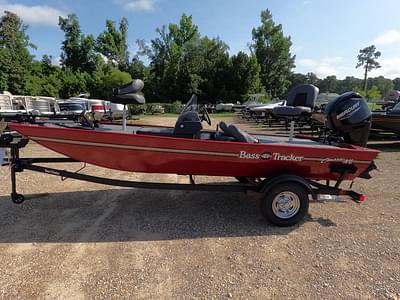 BOATZON | Tracker® Boats BASSTRKCLXL 25 2025 BOATZON | Tracker® Boats BASSTRKCLXL 25 2025