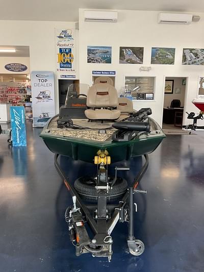 BOATZON | Tracker® Boats BT CLASSIC SE 2025 BOATZON | Tracker® Boats BT CLASSIC SE 2025