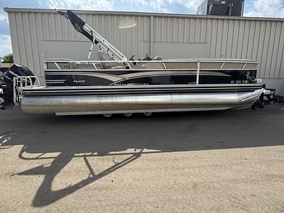 BOATZON | Tracker® Boats Party Barge 250 2013 BOATZON | Tracker® Boats Party Barge 250 2013