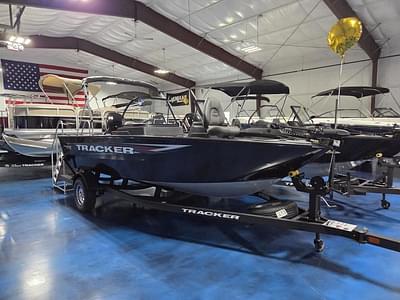 BOATZON | Tracker® Boats PG V175 CB 2025 BOATZON | Tracker® Boats PG V175 CB 2025