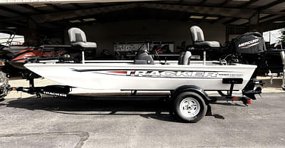 BOATZON | Tracker® Boats PRO 170 2026