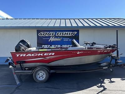 BOATZON | Tracker® Boats Pro Guide V175 SC 2013 BOATZON | Tracker® Boats Pro Guide V175 SC 2013