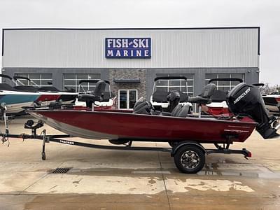 BOATZON | Tracker® Boats Pro Team 175 TXW Tournament Ed 2019 BOATZON | Tracker® Boats Pro Team 175 TXW Tournament Ed 2019