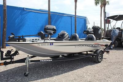 BOATZON | Tracker® Boats Pro Team 175 TXW Tournament Ed 2020