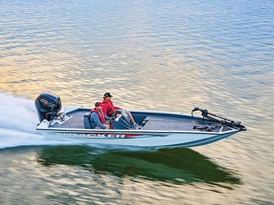 BOATZON | Tracker® Boats Pro Team 190 2025 BOATZON | Tracker® Boats Pro Team 190 2025