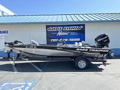 BOATZON | Tracker® Boats Pro Team 190 TX 2012