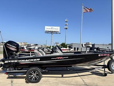 BOATZON | Tracker® Boats Pro Team 190 TX 2015 BOATZON | Tracker® Boats Pro Team 190 TX 2015