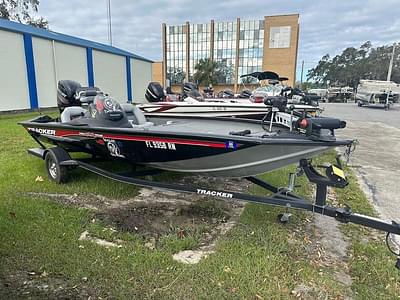 BOATZON | Tracker® Boats Pro Team 190 TX 2018