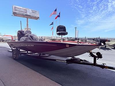 BOATZON | Tracker® Boats Pro Team 190 TX Tournament Ed 2020