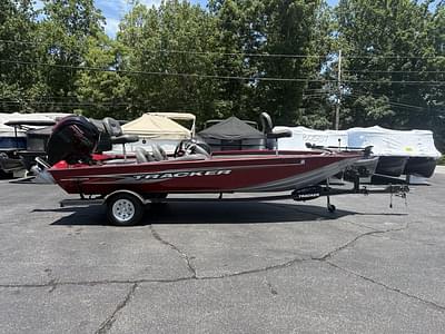 BOATZON | Tracker® Boats Pro Team 195 TXW 2019 BOATZON | Tracker® Boats Pro Team 195 TXW 2019