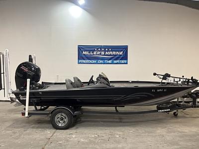 BOATZON | Tracker® Boats Pro Team 195 TXW 2020