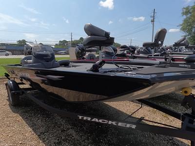 BOATZON | Tracker® Boats PRO170 25 2025