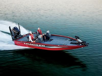 BOATZON | Tracker® Boats SAVAGE 215 2025 BOATZON | Tracker® Boats SAVAGE 215 2025