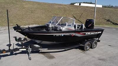 BOATZON | Tracker Targa V18 2019