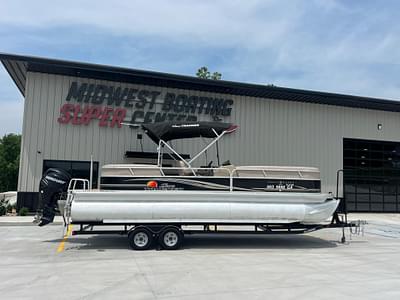 BOATZON | 2014 Tracker Tracker Marine Party Barge BOATZON | 2014 Tracker Tracker Marine Party Barge