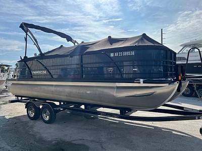 BOATZON | Trifecta SS 27RFE UDS XR 2018