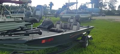 BOATZON | Triton 17 TX 2020