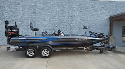BOATZON | Triton 20 TRX Patriot 2016
