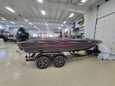 BOATZON | 2024 Triton 206 Fishunter