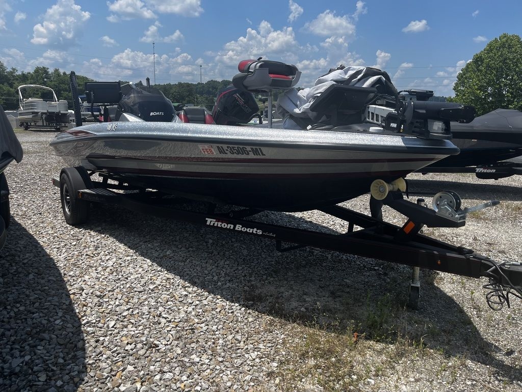 2013 Triton Boats 18 XS - Sold Boat