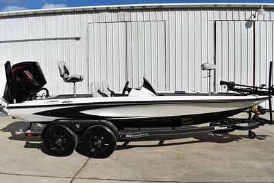 BOATZON | Triton Boats 20XP Patriot 2025