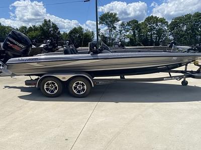 BOATZON | Triton Boats 21 HP 2013