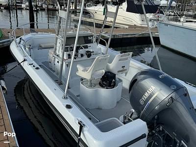 BOATZON | Triumph 210 Center Console