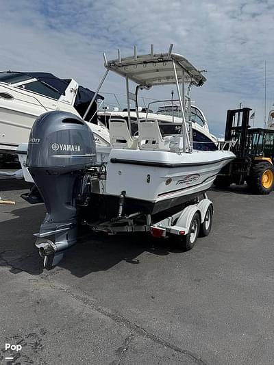 BOATZON | Triumph 210 Center Console BOATZON | Triumph 210 Center Console