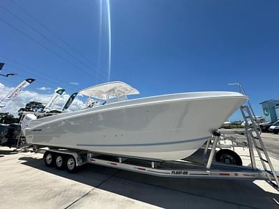 BOATZON | Twin Vee 340 GFX2 CC 2026