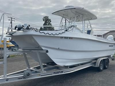BOATZON | Twin Vee Powercats 260 SE Center Console 2022
