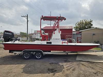 BOATZON | Ultra Cat by Shallow Master 256 SMC w 2022 Suzuki 250 2022
