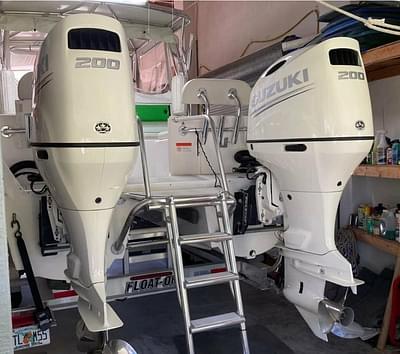 BOATZON | Used suzuki 200HP 4-Stroke Outboard Motor EngineThe