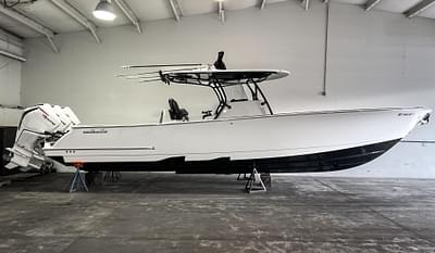 BOATZON | Valhalla Boatworks V37 2023