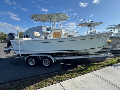 BOATZON | Vanquish Bristol Harbor 2018
