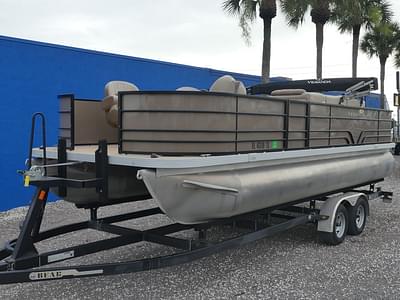 BOATZON | Veranda VF20F4 Deluxe Package BiToon 2021 BOATZON | Veranda VF20F4 Deluxe Package BiToon 2021