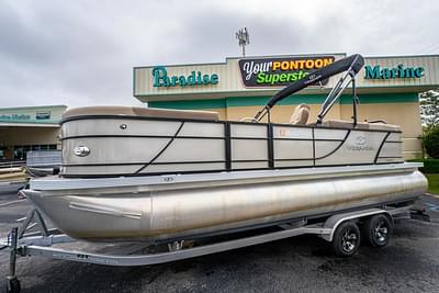 BOATZON | Veranda VR22RC Luxury TriToon 2023 BOATZON | Veranda VR22RC Luxury TriToon 2023