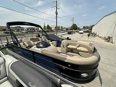 BOATZON | Veranda VR22VLC Luxury TriToon 2023 BOATZON | Veranda VR22VLC Luxury TriToon 2023