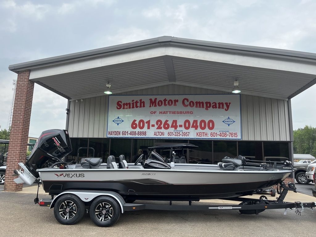 2025 Vexus AVX 2100 - Sold Boat