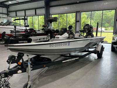 BOATZON | Vexus AVX1880 2020