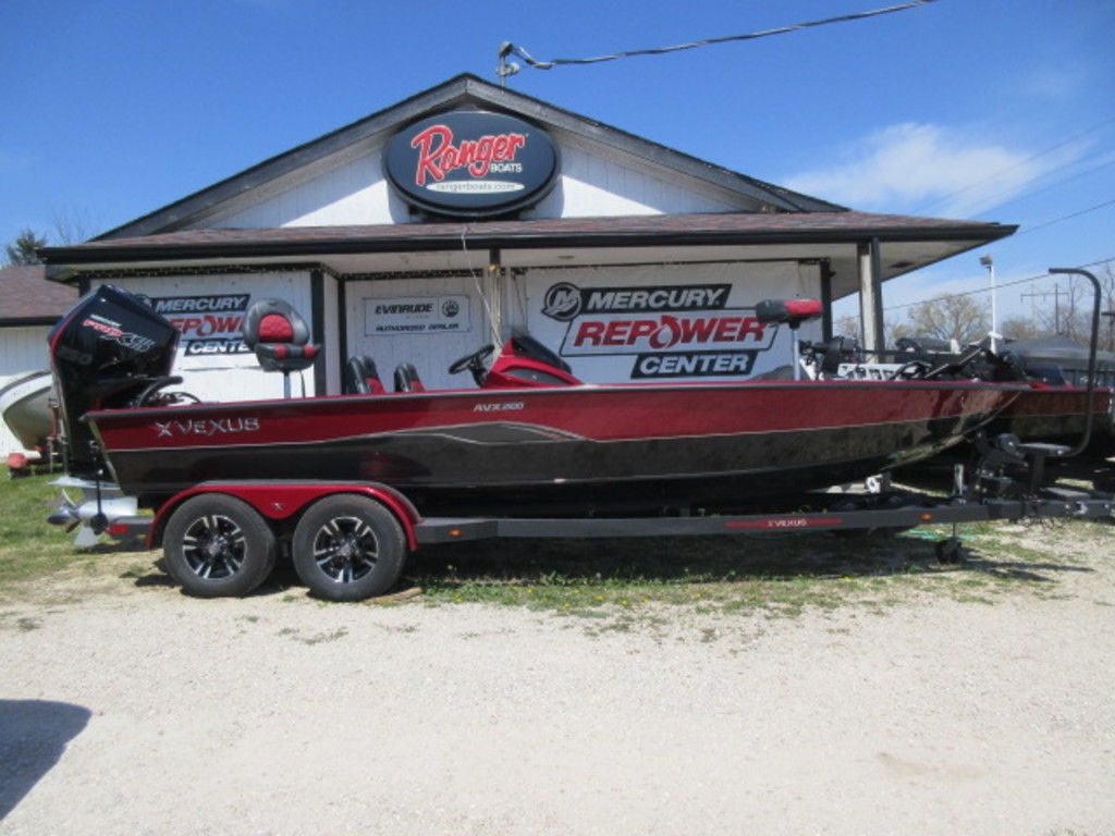 2025 VEXUS AVX2100  Mercury 250 ProXS Outboard 79900 - Sold Boat