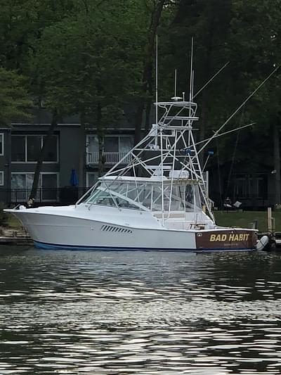 BOATZON | 1997 Viking 43 Open BOATZON | 1997 Viking 43 Open