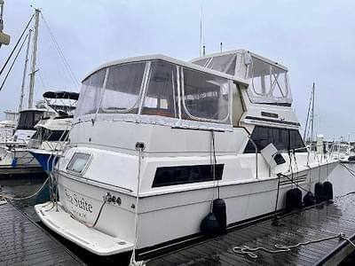 BOATZON | Viking 44 Motor Yacht 1989