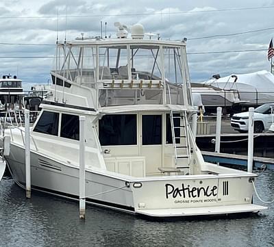 BOATZON | Viking 48 Convertible 1988