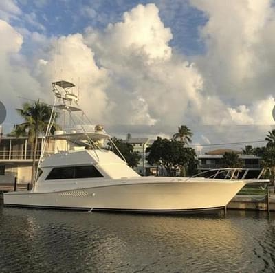 BOATZON | Viking 58 Convertible 1995